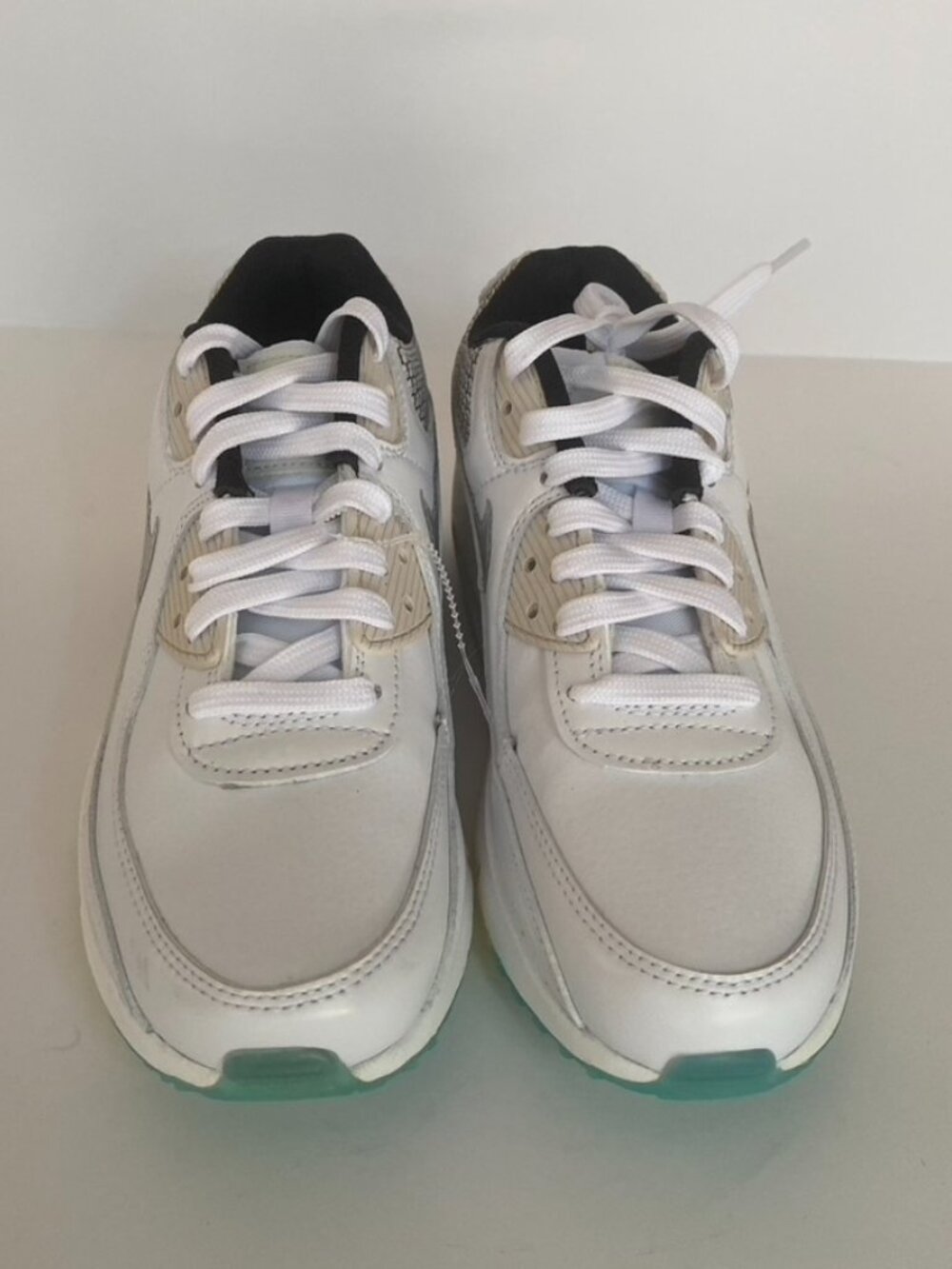 Nike Air Max 90 SE White Platinum Glacier Ice Sneakers Size 5Y/Womens 6.5 - Picture 3 of 8